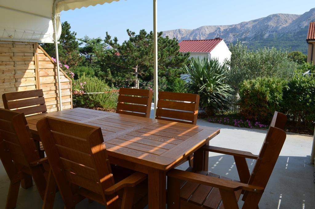 Apartments Buljan Baška Oda fotoğraf